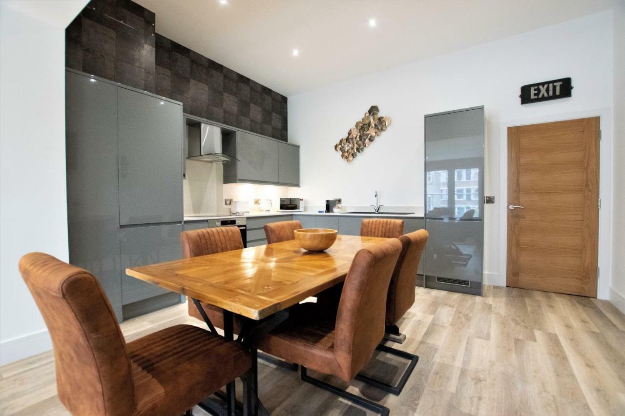 Rowan Tree - Your Apartment Bristol Exterior foto